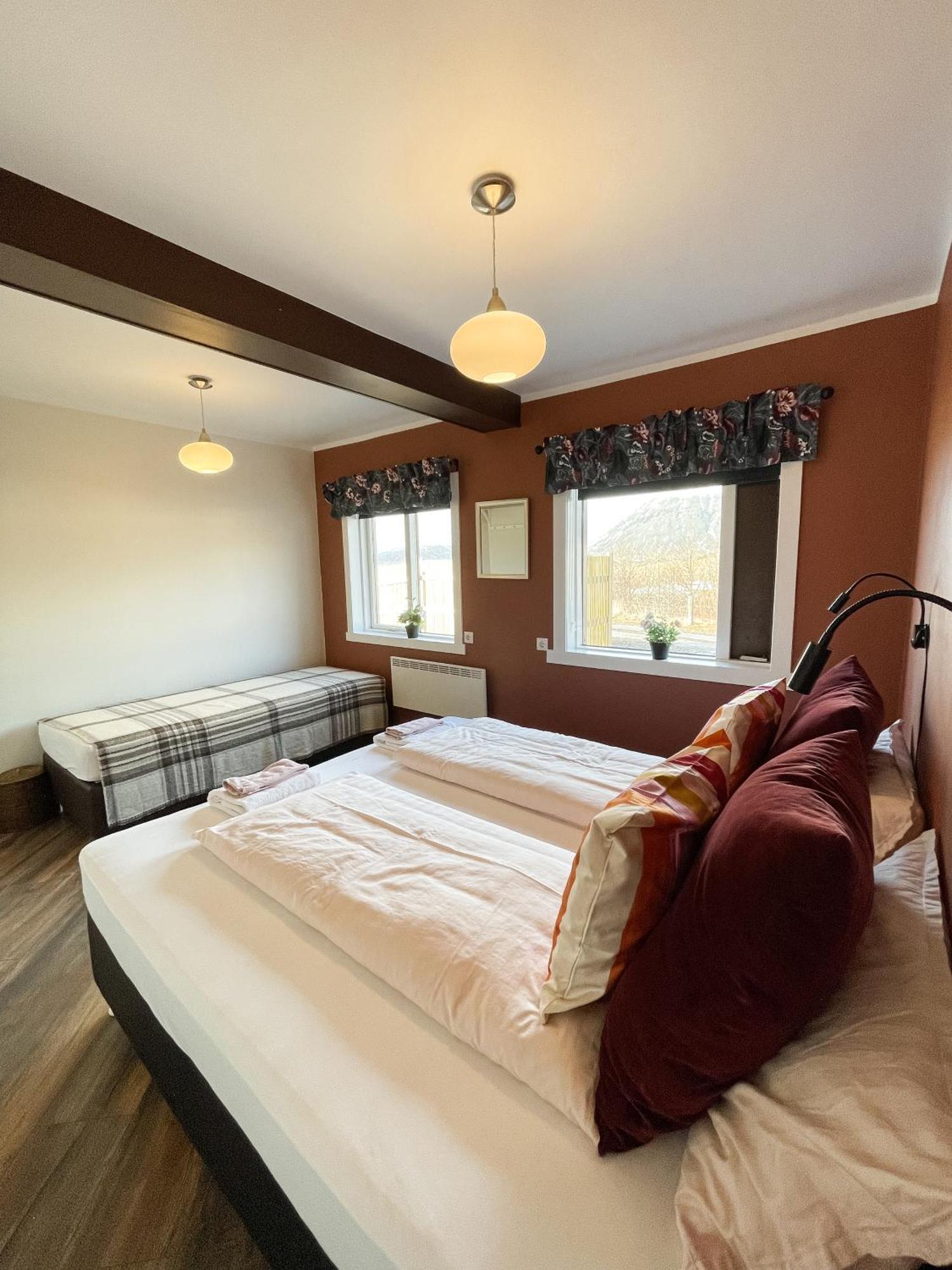 Setberg Guesthouse Nesjum Ngoại thất bức ảnh